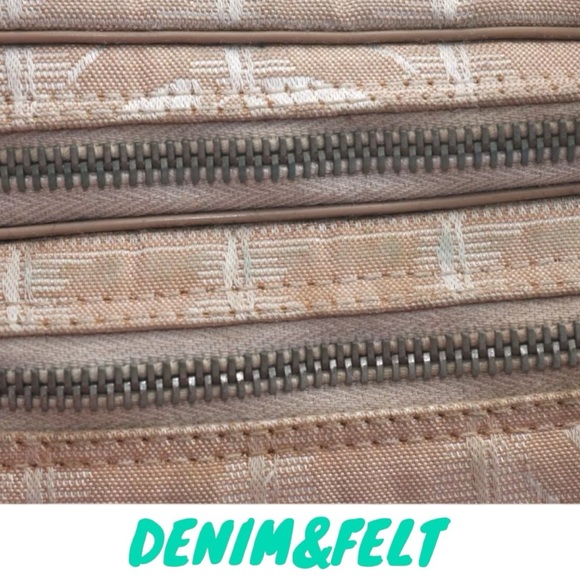 CHANEL Nylon/Leather New Travel Line 2Way Shoulder/Hand Bag/Tote | Beige 🖤 - Picture 11 of 16